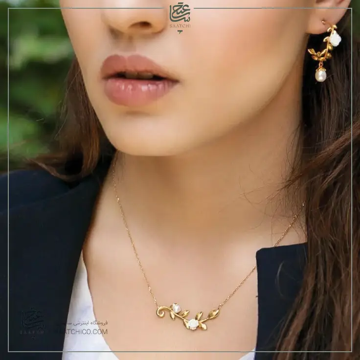 گردنبند طلا زنانه طرح شاخه گل