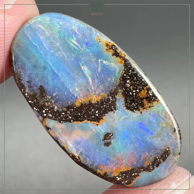 سنگ اوپال رگه دار