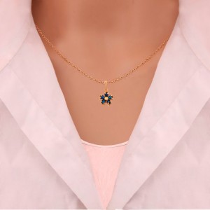 آویز بدون زنجیر طلا زنانه طرح گل کد CP306