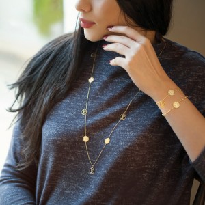 دستبند طلا زنانه طرح لویی ویتون با گوی البرنادو کد LB108